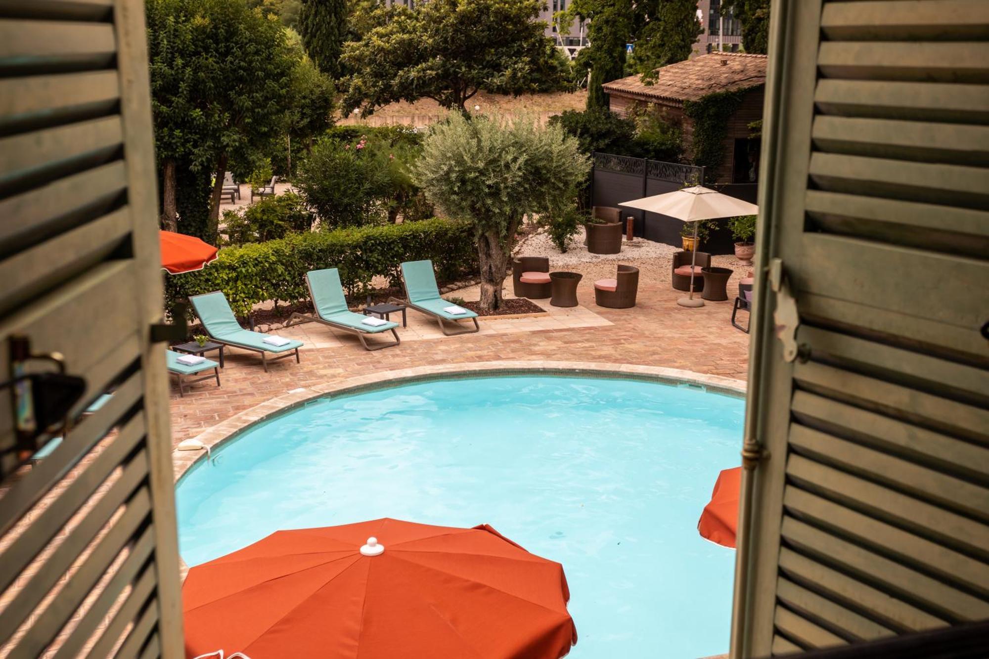 Best Western L'Orangerie Nîmes Exterior foto